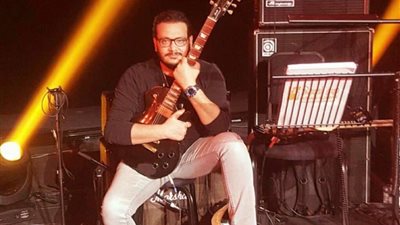 عازف الجيتار مصطفى أصلان يستعد لتسجيل أغاني للهضبة وإليسا ونانسي عجرم