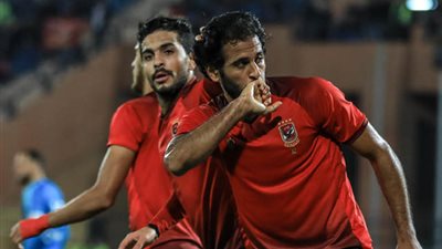 مروان محسن يهدر انفراد أمام الإسماعيلي في الشوط الثاني