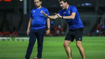 فايلر يجهز هجوم الأهلي لدك حصون الاتحاد السكندري في محاضرة فنية