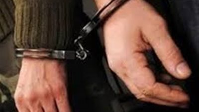 سقوط هارب من 3 أحكام قضائية وبحوزته “ترمادول” و”أفيون” في قنا