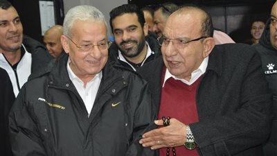 رئيس المقاولون يهنئ اللاعبين بالفوز على الإسماعيلي وصدارة الدوري (صور)