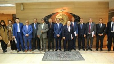 لجنة حماية المستهلكين توصي بمراجعة إجراءات انتقال المشتركين بين شركات المحمول