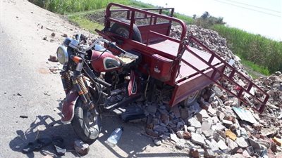 إصابة 7 طلاب من عائلة واحدة في حادث تصادم بالطريق الصحراوي بالبحيرة