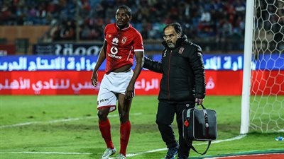 الأشعة تحدد موقف أجايي من المشاركة مع الأهلي أمام المقاصة