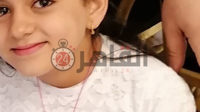 تعرض طفلة لسرقة أمام بنك في وضح النهار بشبين القناطر (صور وفيديو)