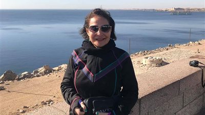 بعد غياب 6 سنوات.. ظهور جديد للفنانة المعتزلة تيسير فهمي (فيديو)