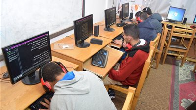 انطلاق أول امتحانات إلكترونية ببنها.. وتيسيرات لذوي الاحتياجات الخاصة