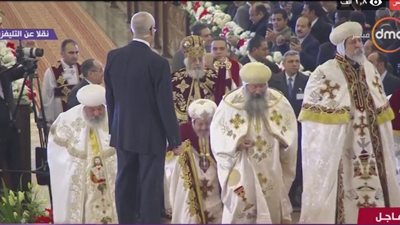 مدبولي والوزراء يصلون إلى كنيسة المسيح لحضور قداس عيد الميلاد المجيد بالعاصمة الإدارية