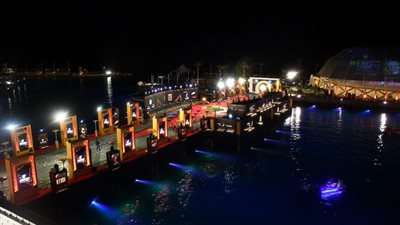 “حفل الأفضل في إفريقيا”.. مسرح عائم وألعاب نارية وطائرة خاصة لحضور عائلة رونالدو (صور)