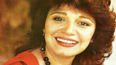 “ماتت صائمه”.. محطات في حياة الراحلة مديحة كامل أيقونة الجمال بالسينما