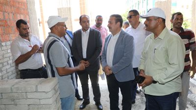 ضمن حياة كريمة.. محافظ المنوفية يتفقد 14 مشروعا بقرية ساقية أبو شعرة