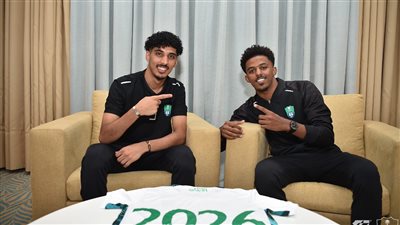 الأهلي السعودي يعلن تجديد عقد ثنائي الفريق حتى 2026