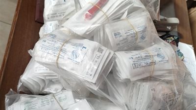 جمارك منفذ قسطل البري تضبط تهريب مستلزمات طبية بـ5.7 مليون جنيه