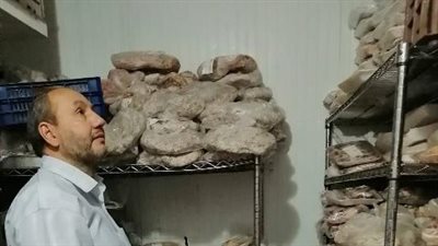 التحفظ على 100 كجم لحوم غير صالحة للاستهلاك الآدمي بمطعم في الشرقية