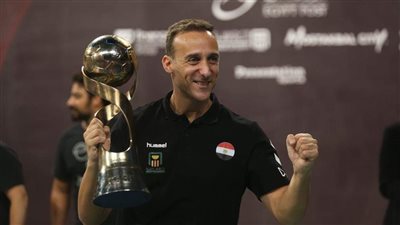 اتحاد اليد يجدد عقد المدرب باروندو حتى مونديال 2023