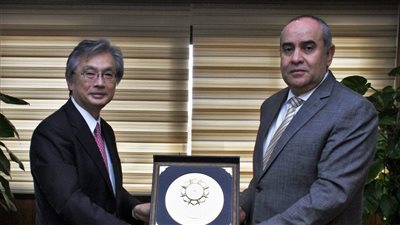 وزير الطيران يبحث مع سفير اليابان بالقاهرة تعزيز التعاون في مجال النقل الجوي