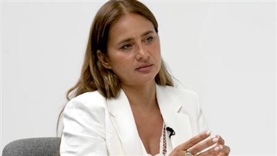 نيللي كريم: بمر بحالات اكتئاب.. ومازالت متأثرة بوفاة والدي