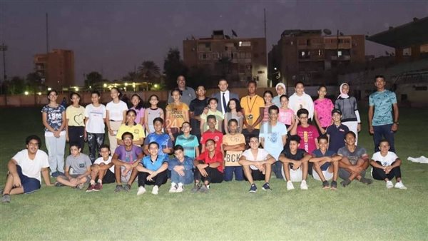 فريق السباحة بنادي