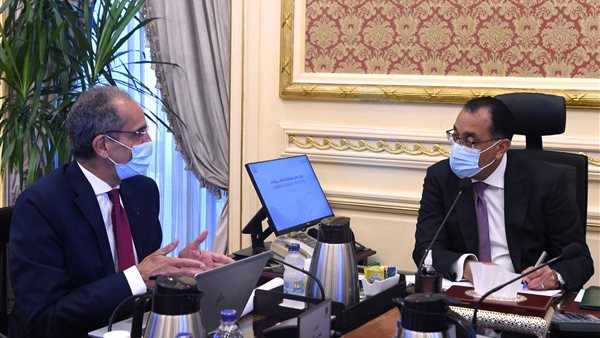 رئيس الوزراء ووزير