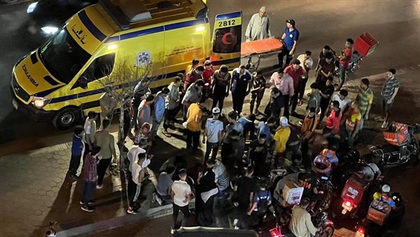 إصابة سيدة وطفليها