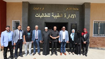 رئيس جامعة الأزهر يتفقد أعمال التجديد والتطوير بالإدارة الطبية لفرع البنات