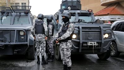 تجردّت من الإنسانية.. أردنية تقتل طفليها خنقًا حتى الموت