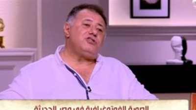 عميد آداب دمنهور: الكاميرا صممت لتناسب طبيعة المناخ في مصر