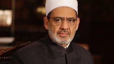 مركز تطوير تعليم الطلاب الوافدين بالأزهر يعقد اجتماعه الأول برئاسة الإمام الطيب