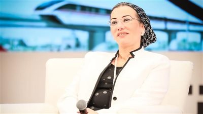 وزيرة البيئة تعلن الانتهاء من البرنامج الأول للإرشاد السياحي البيئي بمحميات الفيوم