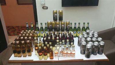 ضبط 2854 زجاجة خمر بمنطقة المنيرة بالجيزة 