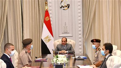  السيسي يوجه بإنشاء أكبر مجمع صناعي للبولي إثيلين في الشرق الأوسط