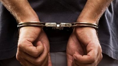 بعد إصابته في حادث سير.. القبض علي مسجل خطر مطلوب في حكمين مؤبد بأسوان