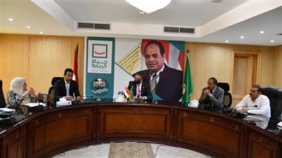 محافظ الفيوم يوجه بتشكيل لجنة لحصر مشروعات حياة كريمة الجاهزة للتسليم