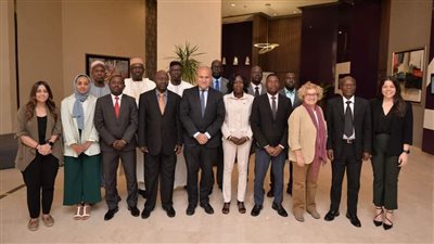 مركز القاهرة الدولي يعقد دورة في مجال نزع السلاح وإعادة الدمج لكوادر إفريقية