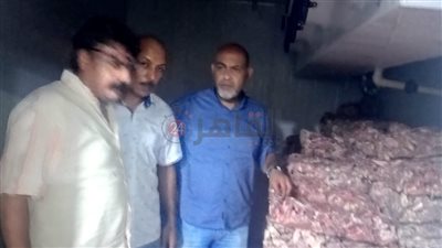 ضبط 15 طن لحوم وهياكل دواجن مجهولة المصدر بالمنوفية 