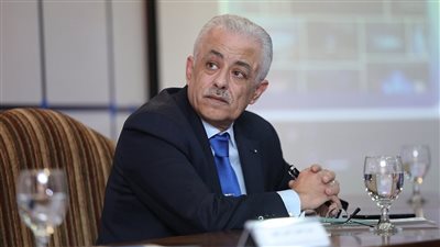 وزير التعليم يعلن اتخاذ إجراءات قانونية حيال مروج شائعة إعادة تصحيح أوراق الثانوية العامة | خاص