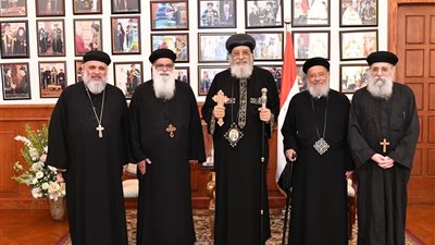 البابا تواضروس الثاني يستقبل لجنة إدارة إيبارشية ملبورن