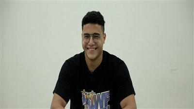 محمود حسني بطل مصر في رفع الأثقال: أعشق ميسي وأشجع برشلونة.. وهدفي ميدالية في باريس 24