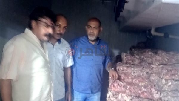 لحوم وهياكل دواجن