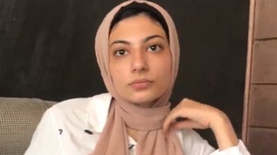 طالبة تروي تفاصيل التعدي عليها أثناء امتحان القدرات بجامعة المنصورة: موظفة ضربتني بالقلم وهددتني | بث مباشر 