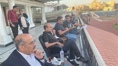 فيتوريا وجهاز المنتخب يتابعون مباراة سموحة وسيراميكا باستاد الإسكندرية | صور