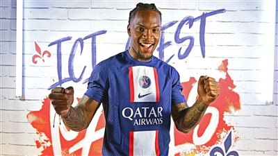 باريس سان جيرمان يقدم ريناتو سانشيز رسميًا لـ الإعلام