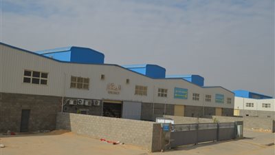 رئيس جهاز العاشر: طرح 75 وحدة صناعية بنظام القرعة العلنية