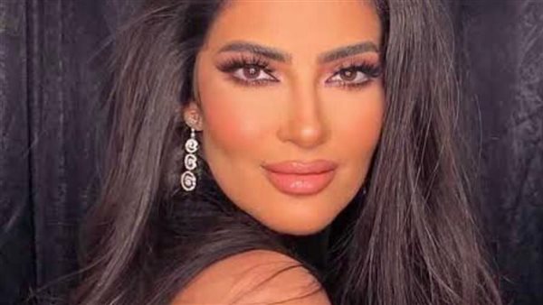 الفنانة بسنت النبراوي