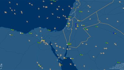 وسط الاشتباكات.. حظر حركة الطيران المدني فوق إسرائيل