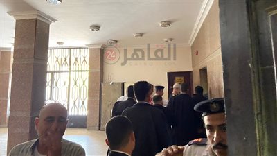 أول ظهور لأبناء المتهم بارتكاب مذبحة الريف الأوروبي بثاني جلسات محاكمته