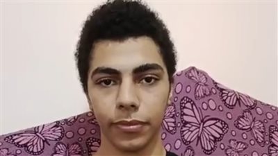 شقيقه توفي بالسرطان.. محمود الرابع مكرر في الثانوية العامة: يارب يكون أخويا فرحان بيا