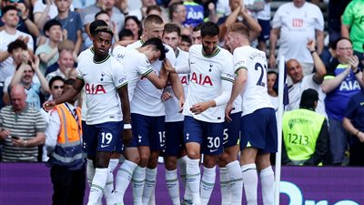 توتنهام يضرب ساوثهامبتون برباعية في الدوري الإنجليزي