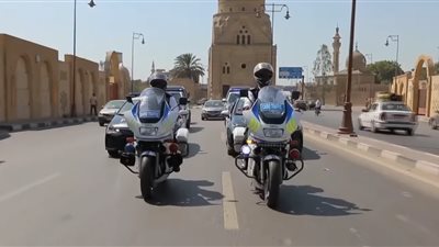 بأسلوب كسر الزجاج.. القبض على شخصين ارتكبا وقائع سرقة من داخل السيارات بالبساتين