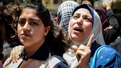 57 درجة.. ولية أمر طالبة بالثانوية العامة تستغيث بوزير التعليم: لينا درجات في التظلم وعاوزينها